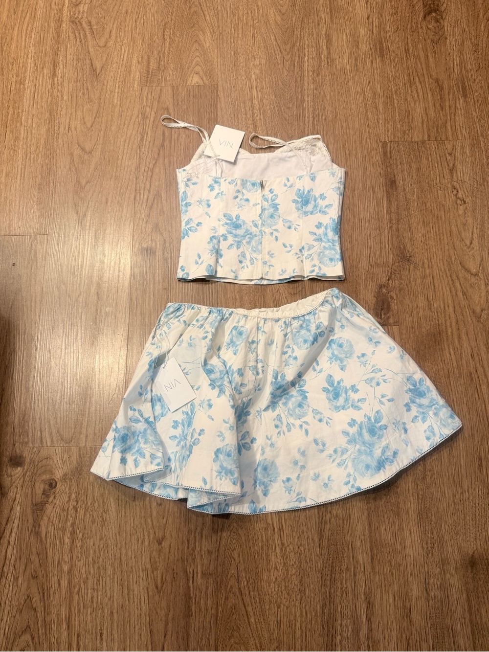 Nia Fremont Top Corset & Matching Blue Floral Mini Skirt Set Size S NWT - Picture 8 of 8